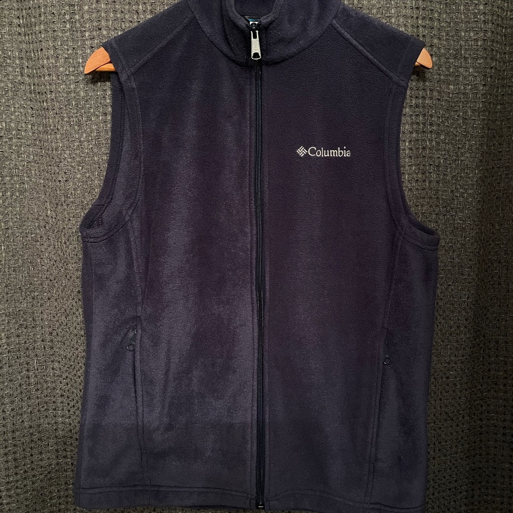 Columbia fleece vest